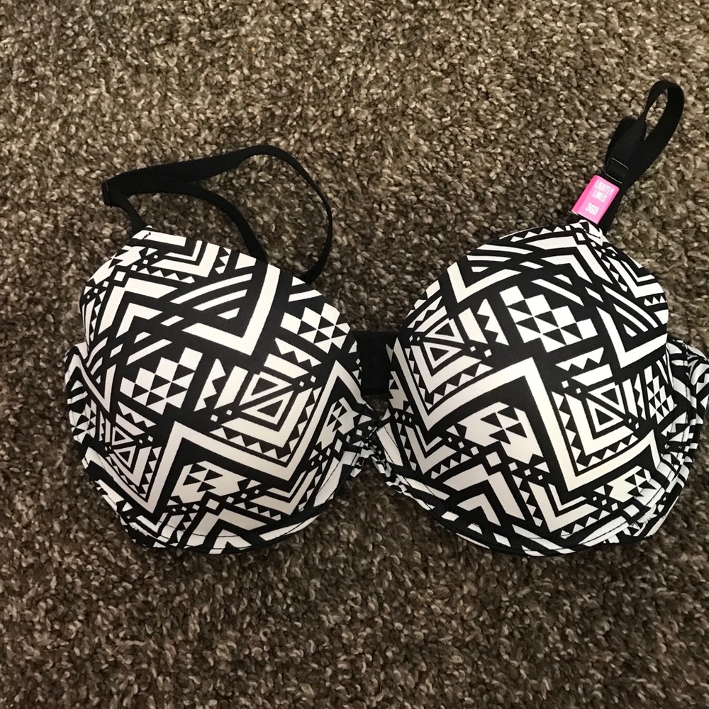 Nwt bra😍